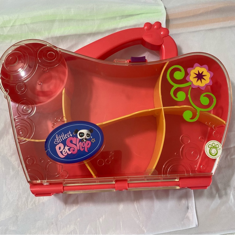 Littlest pet shop carrying case pink